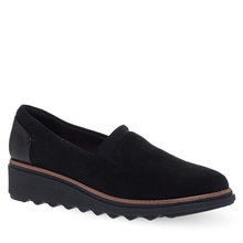 Γυναικεία Δερμάτινα Slip On Παπούτσια Clarks 26155819