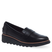 Γυναικεία Δερμάτινα Μοκασίνια Clarks 26156816