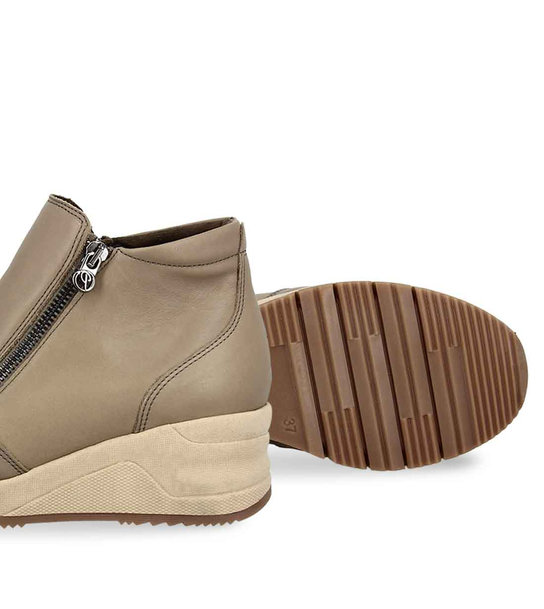 Γυναικεία Δερμάτινα Μποτάκια Parex 10326064