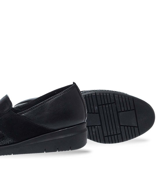 Γυναικεία Δερμάτινα Slip On Παπούτσια Parex 12930009