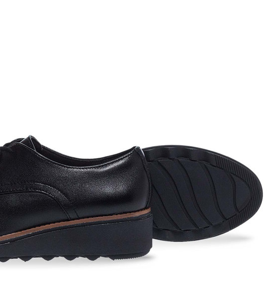 Γυναικεία Δερμάτινα Oxford Παπούτσια Clarks 26175416