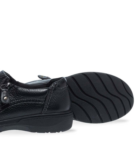 Womens Leather Casual Shoes Clarks 26175051