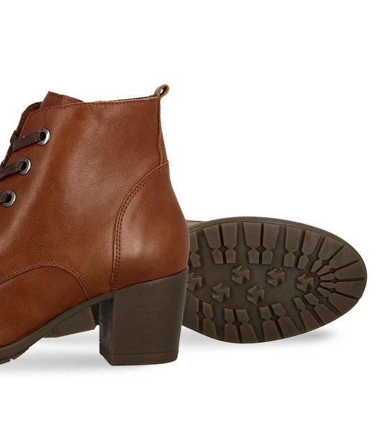 Γυναικεία Δερμάτινα Δετά Μποτάκια Parex 10324079